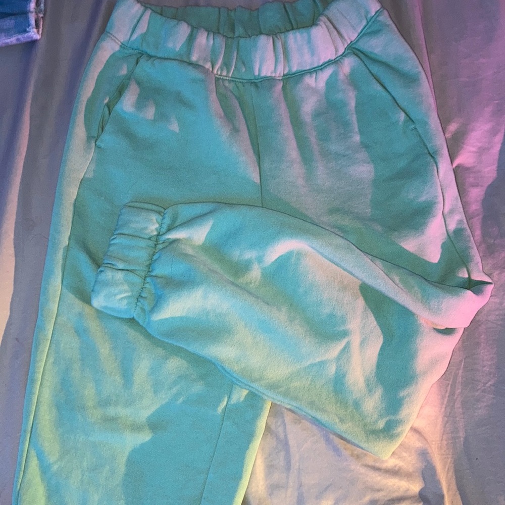 A new day green sweat pants. small